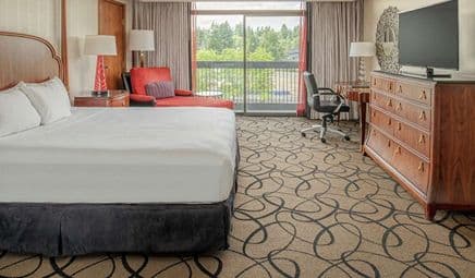 Hilton Bellevue hotel photo 2