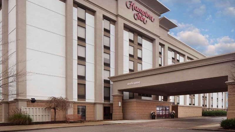 Hampton Inn Charleston-Southridge hotel photo 5