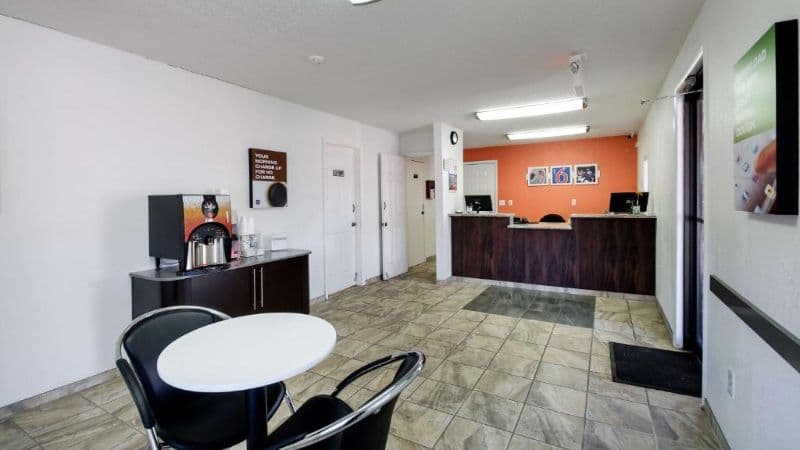 Motel 6 Charles Town hotel photo 5