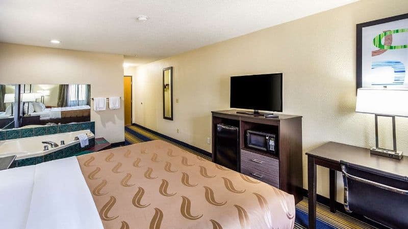 Quality Inn Charleston South hotel photo 2