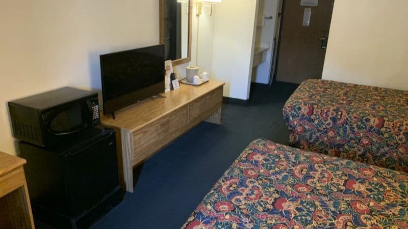 Quality Inn New Martinsville hotel photo 2