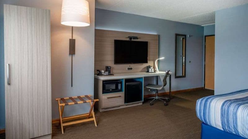 AmericInn by Wyndham Eau Claire hotel photo 3