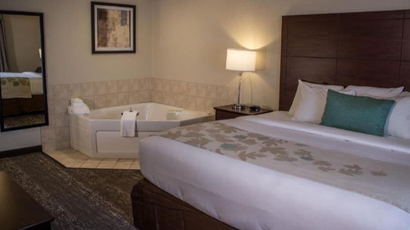 Cobblestone Suites – Oshkosh hotel photo 2