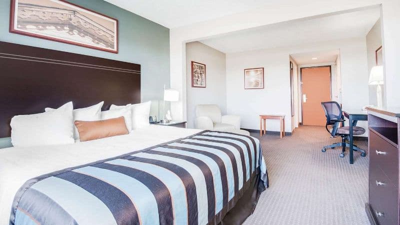 Wingate by Wyndham Gillette hotel photo 3