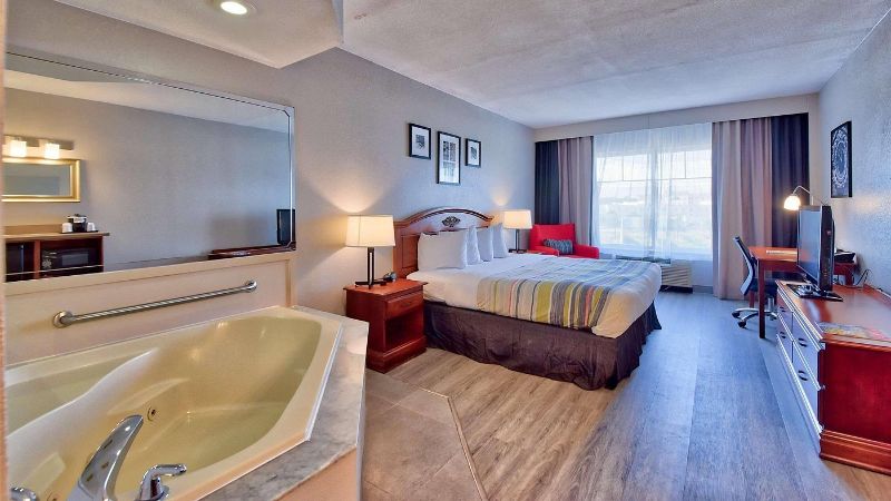 Country Inn & Suites by Radisson, Ocala, FL