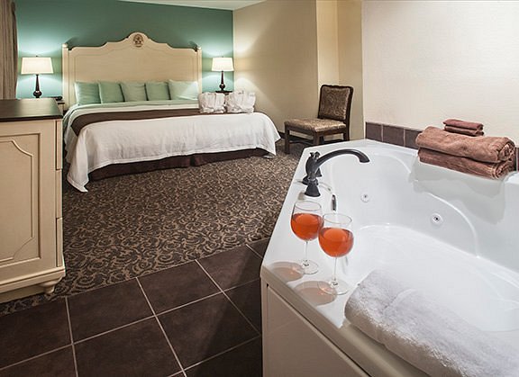 Helendorf River Inn and Conference Center
