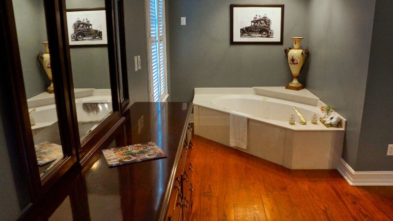 Stone Mountain Manor