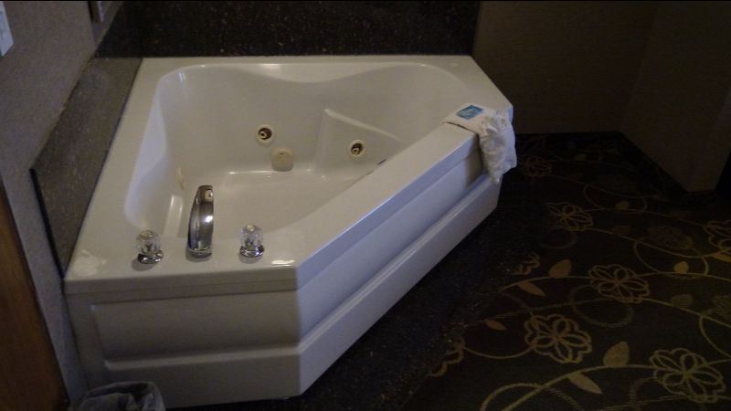 Holiday Inn Express & Suites Idaho Falls, an IHG Hotel photo 1