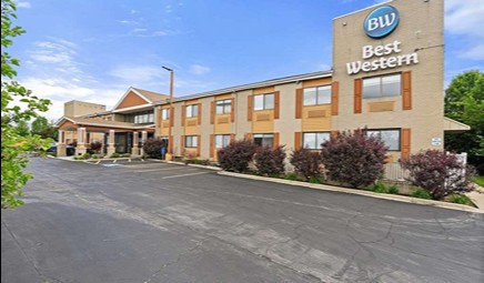 Best Western Plus Oakbrook Inn