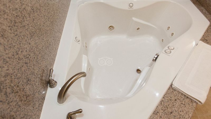 Midway Inn & Suites - King Suite with In-Room Whirlpool Tub