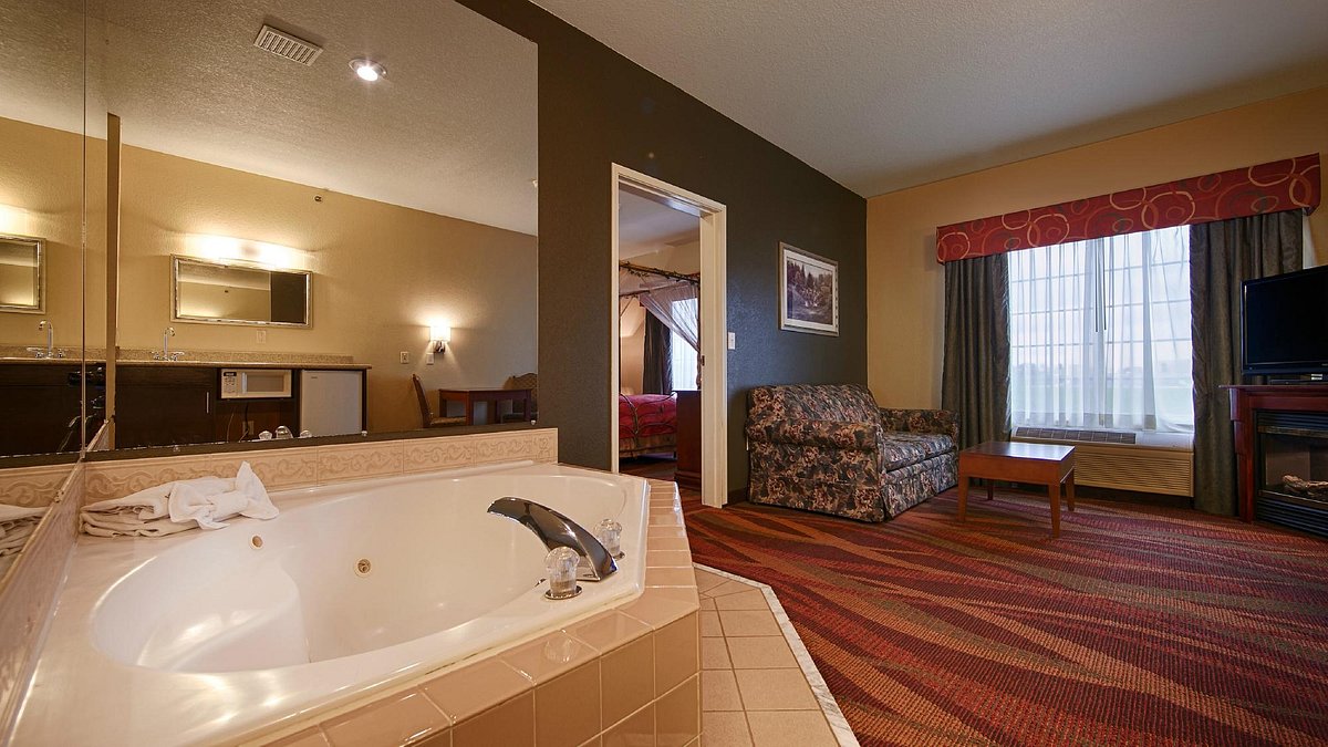Best Western Plus Fort Wayne Inn & Suites North