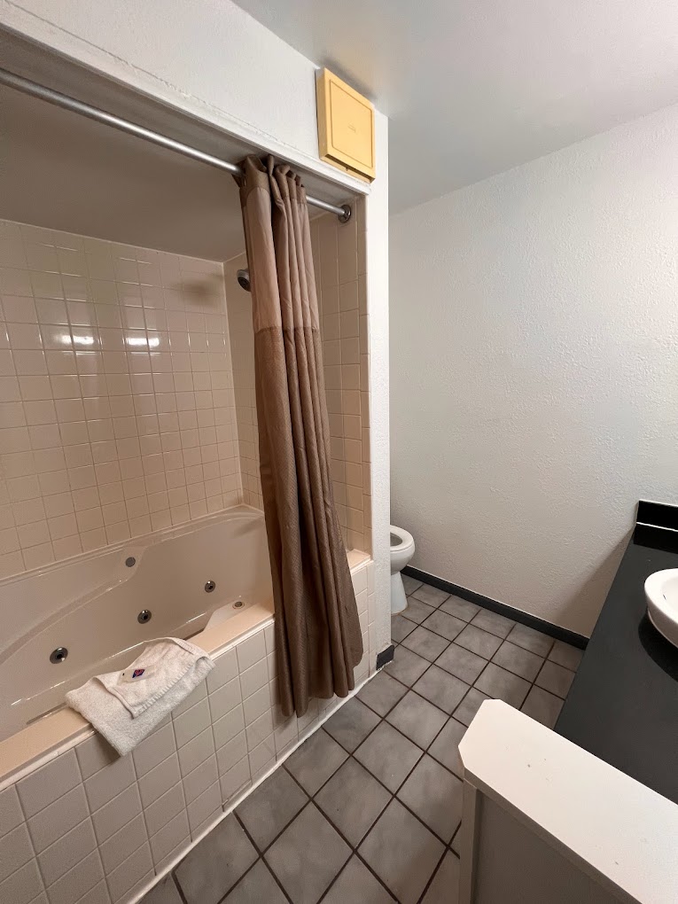 Motel 6 Grand Rivers, KY