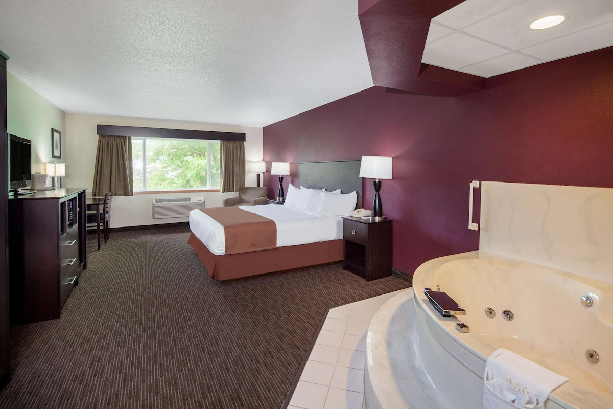 AmericInn by Wyndham Northfield