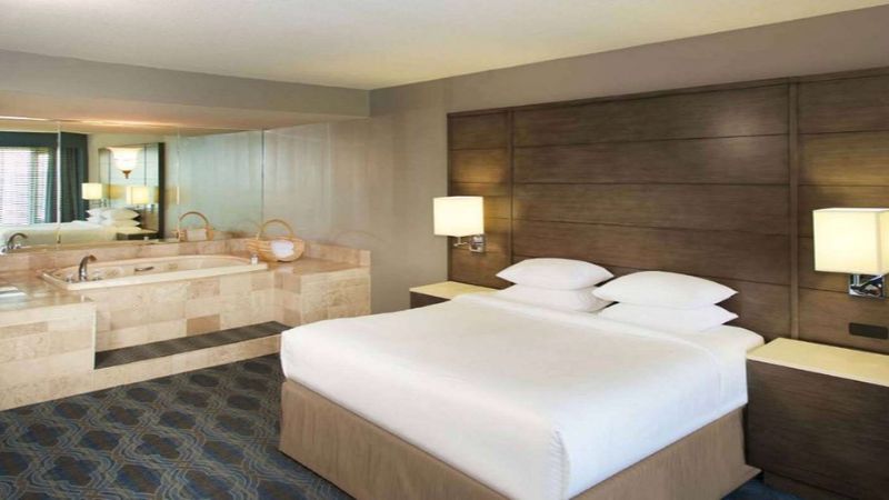 DoubleTree by Hilton Hotel Bloomington – Minneapolis South