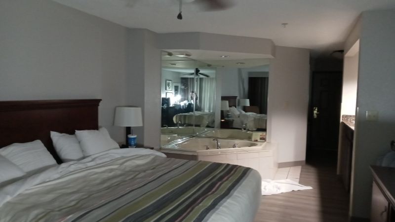 Country Inn & Suites by Radisson, Biloxi-Ocean Springs, MS photo 1