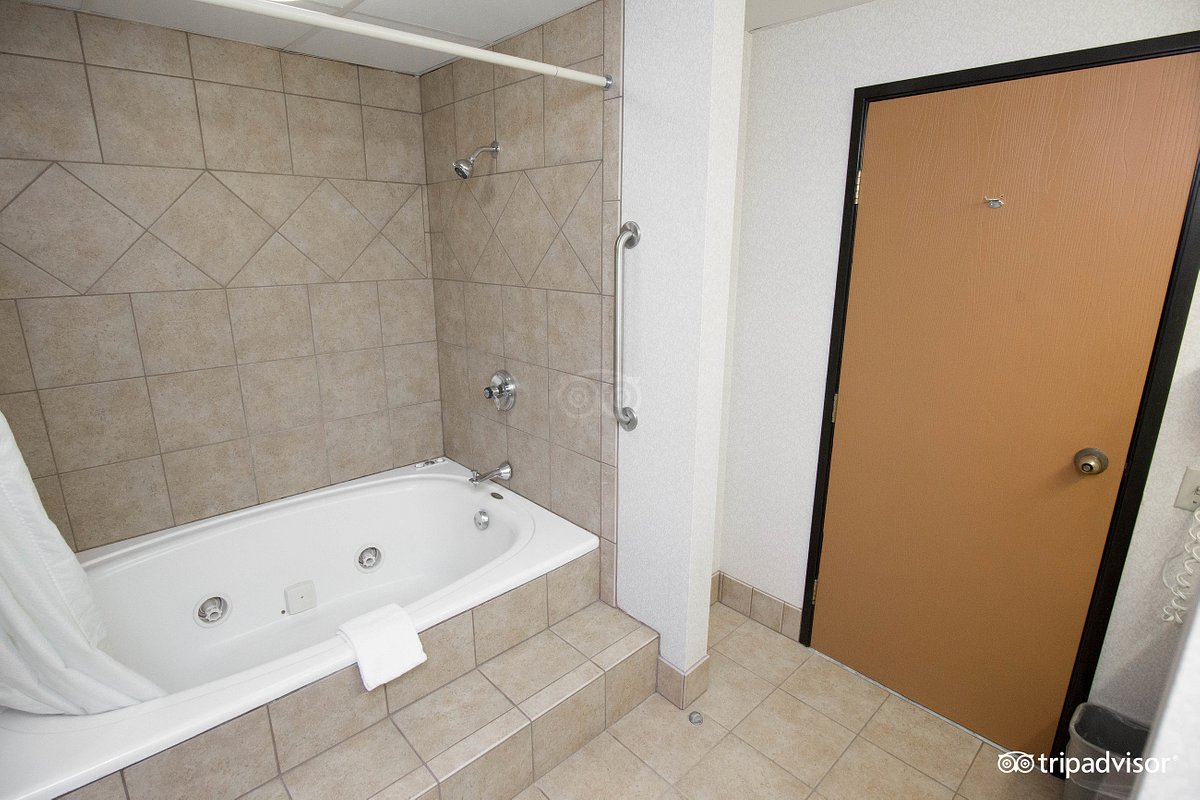 Comfort Inn at Thousand Hills