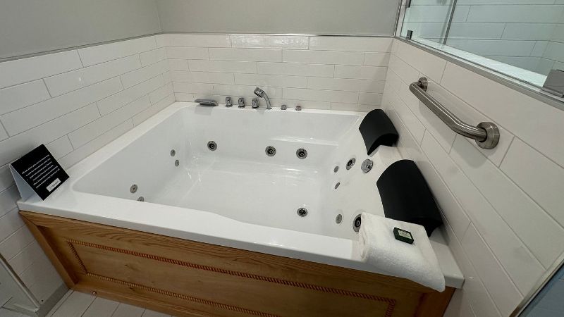 White Mountain Hotel and Resort photo 1