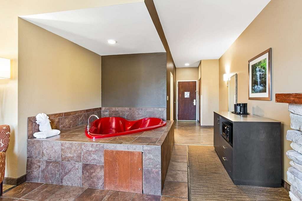 La Quinta Inn & Suites by Wyndham Boone University