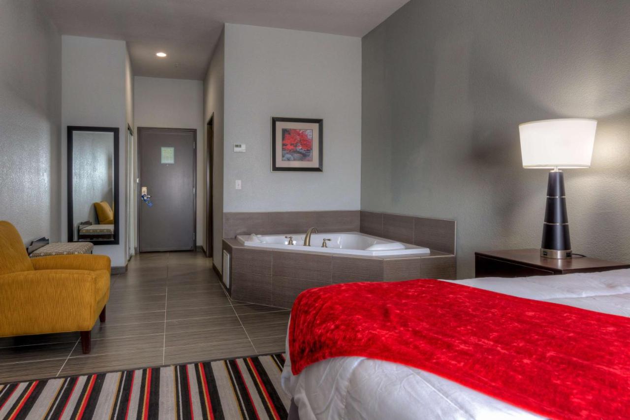 Best Western Plus Coweta’s 1st Hotel photo 1