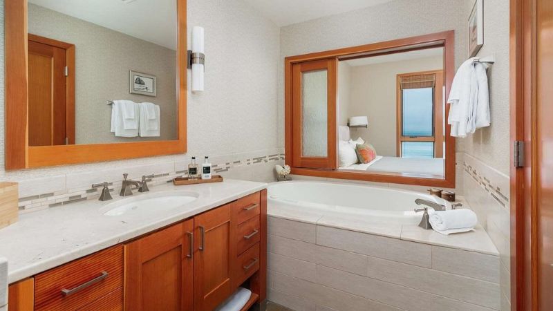 Headlands Coastal Lodge & Spa