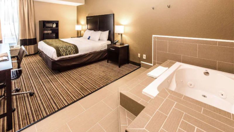 Comfort Inn Lehigh Valley West photo 1