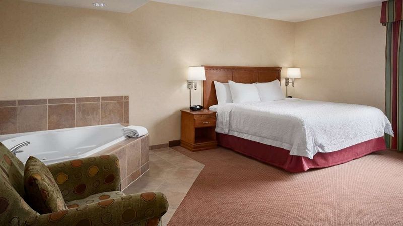 Hampton Inn Belle Vernon