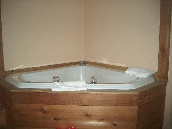 Edgewater Hotel & Conference Center photo 1