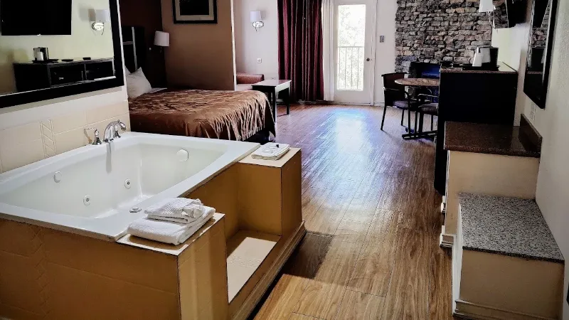 Quality Inn & Suites Gatlinburg photo 1