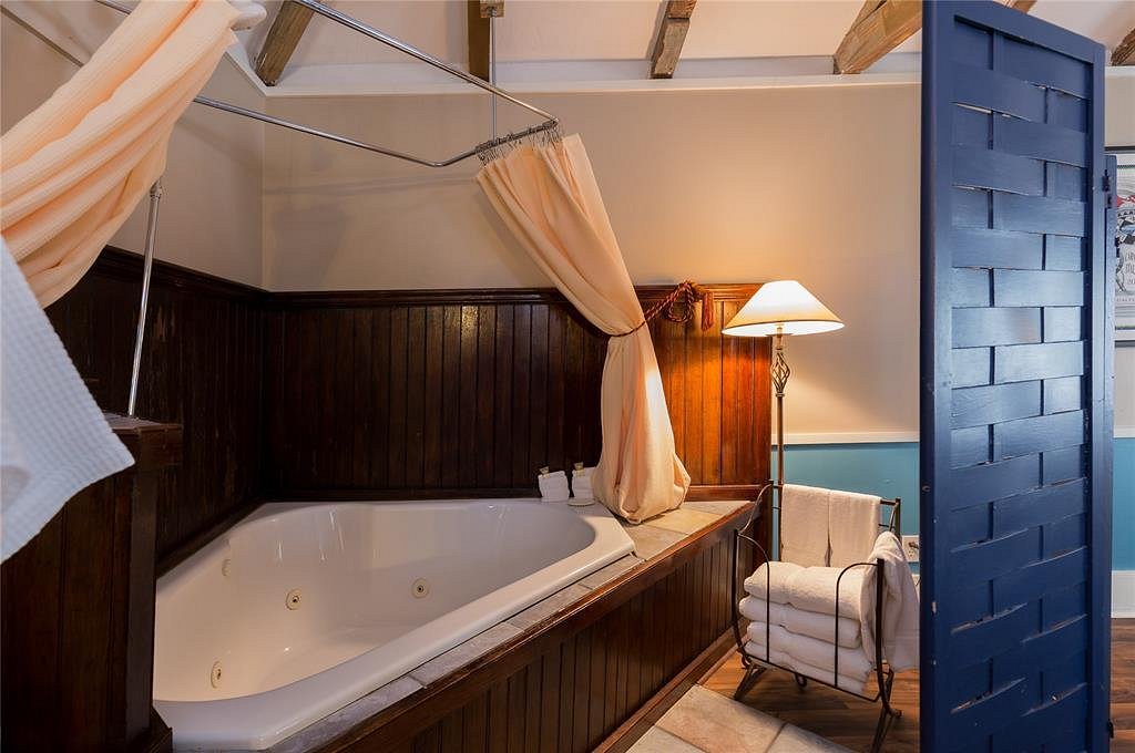 Coppersmith Inn Bed & Breakfast