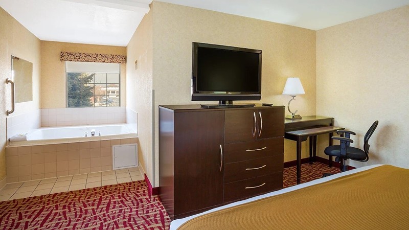 Holiday Inn Express Layton