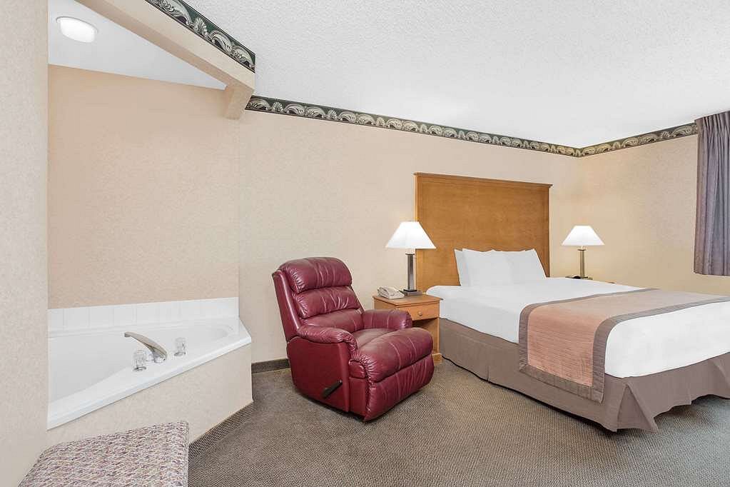Ramada by Wyndham Waupaca